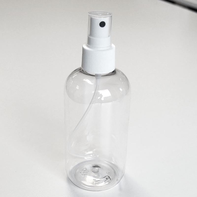 plastflaska med spraypump